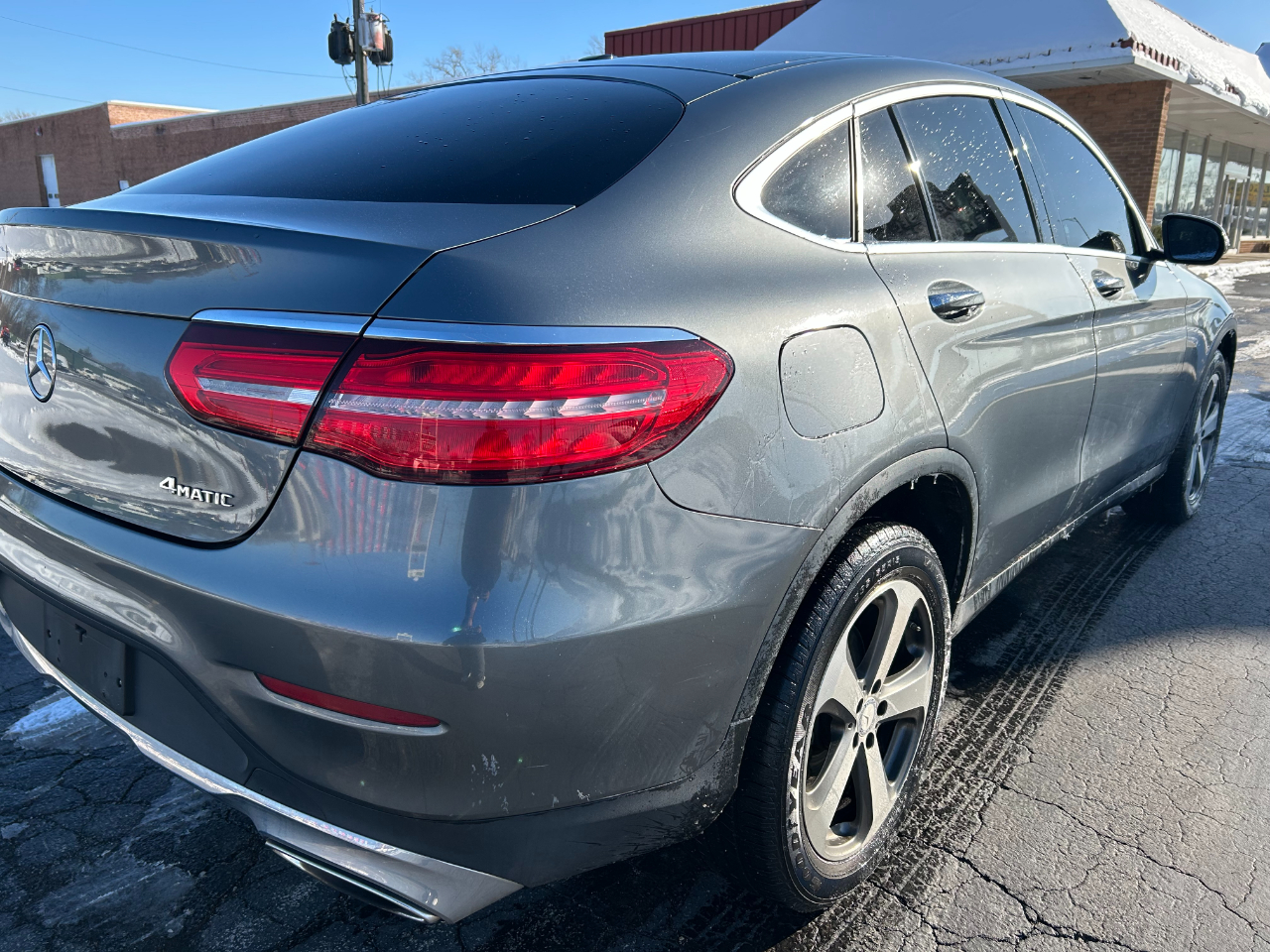 Mercedes-Benz GLC GLC 300 4MATIC Coupe 2017