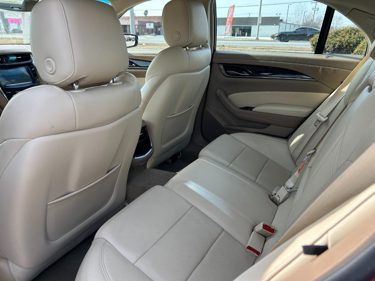 Cadillac CTS Sedan 4dr Sdn 2.0L Turbo Luxury Collection RWD 2016