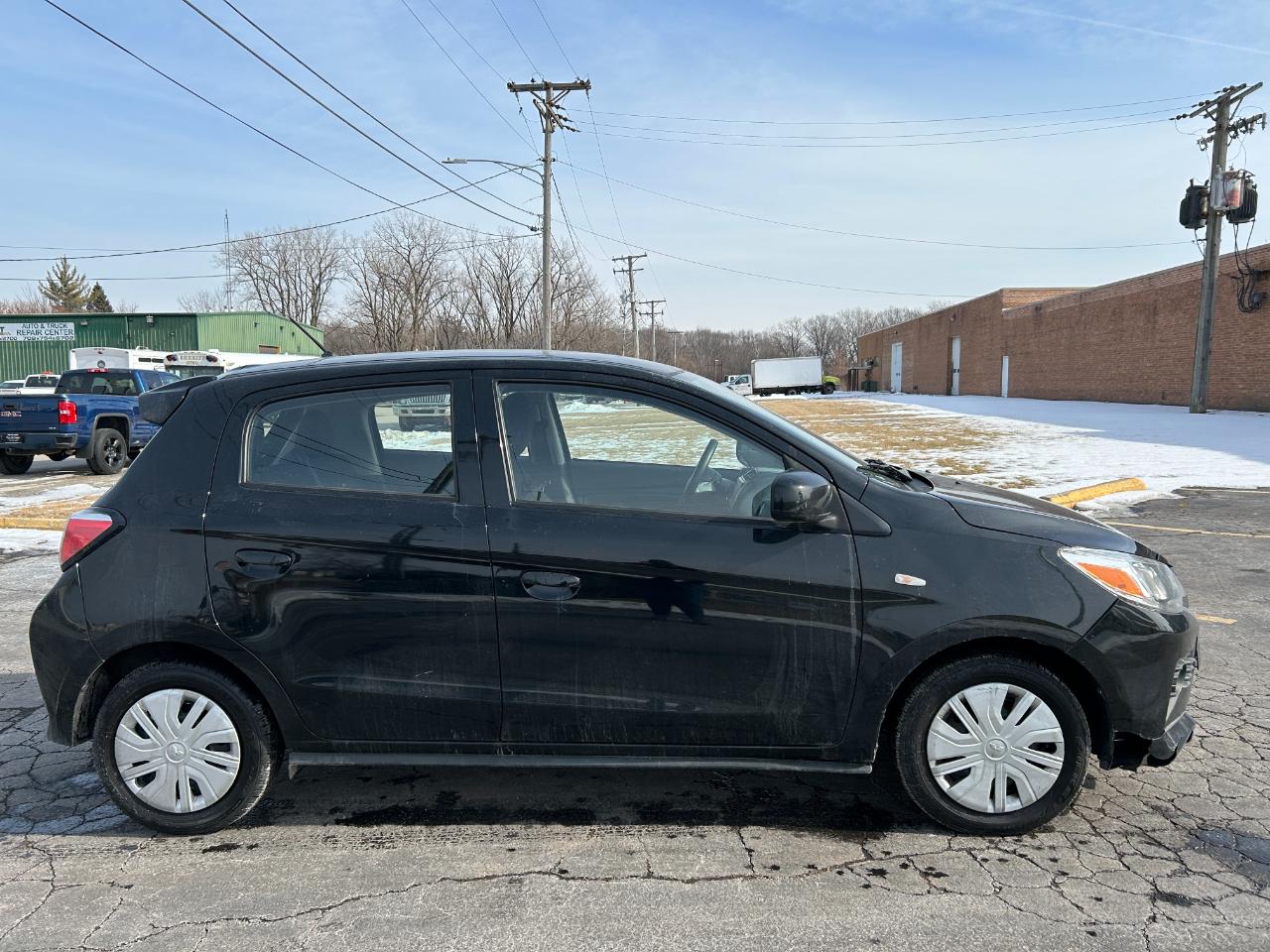 Mitsubishi Mirage ES 4D Hatchback at 2021