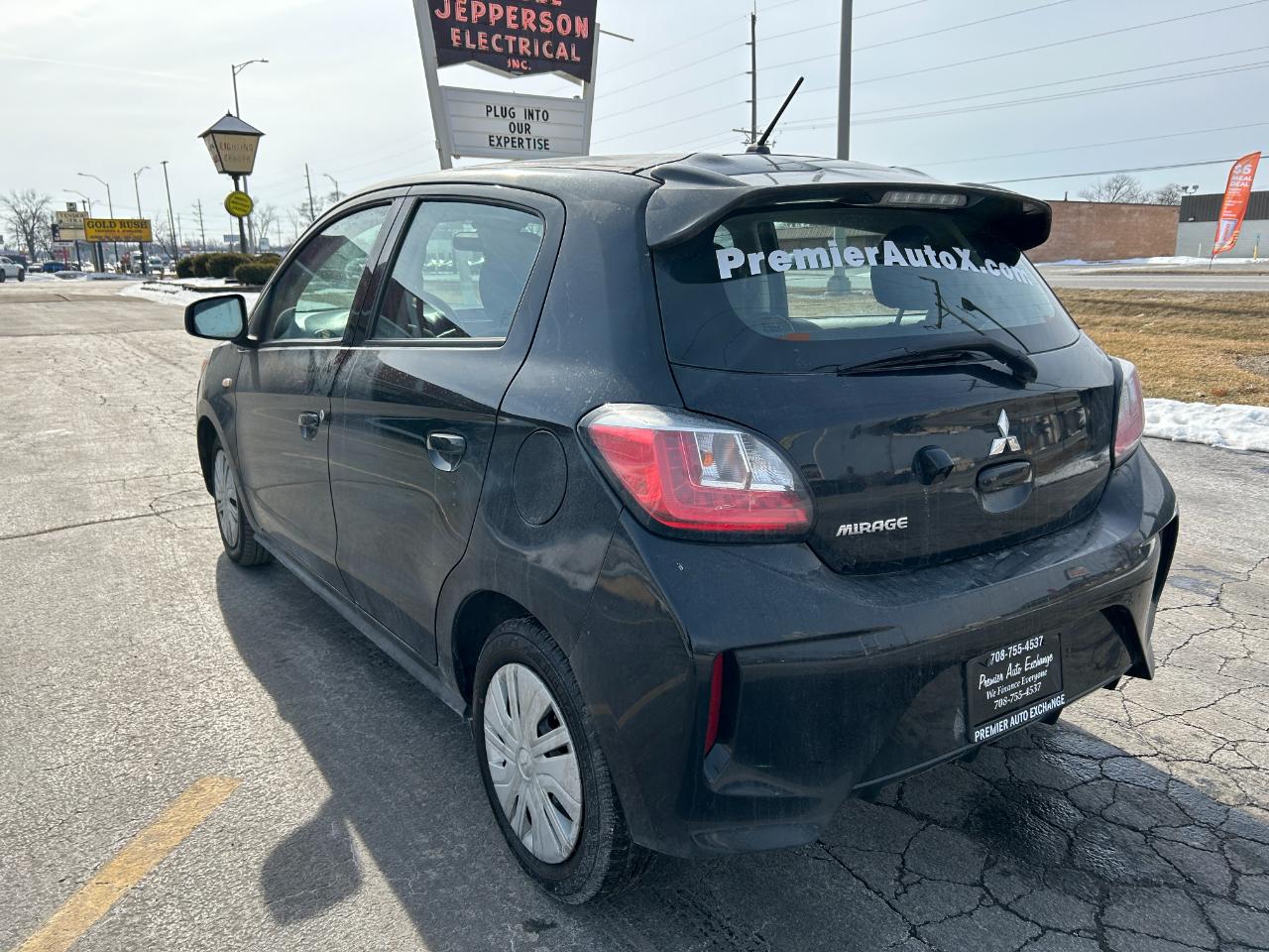 Mitsubishi Mirage ES 4D Hatchback at 2021