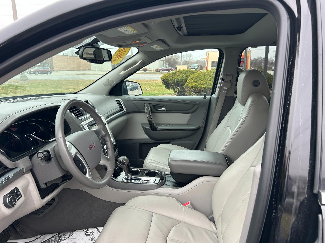 GMC Acadia AWD 4dr SLT w/SLT-1 2016