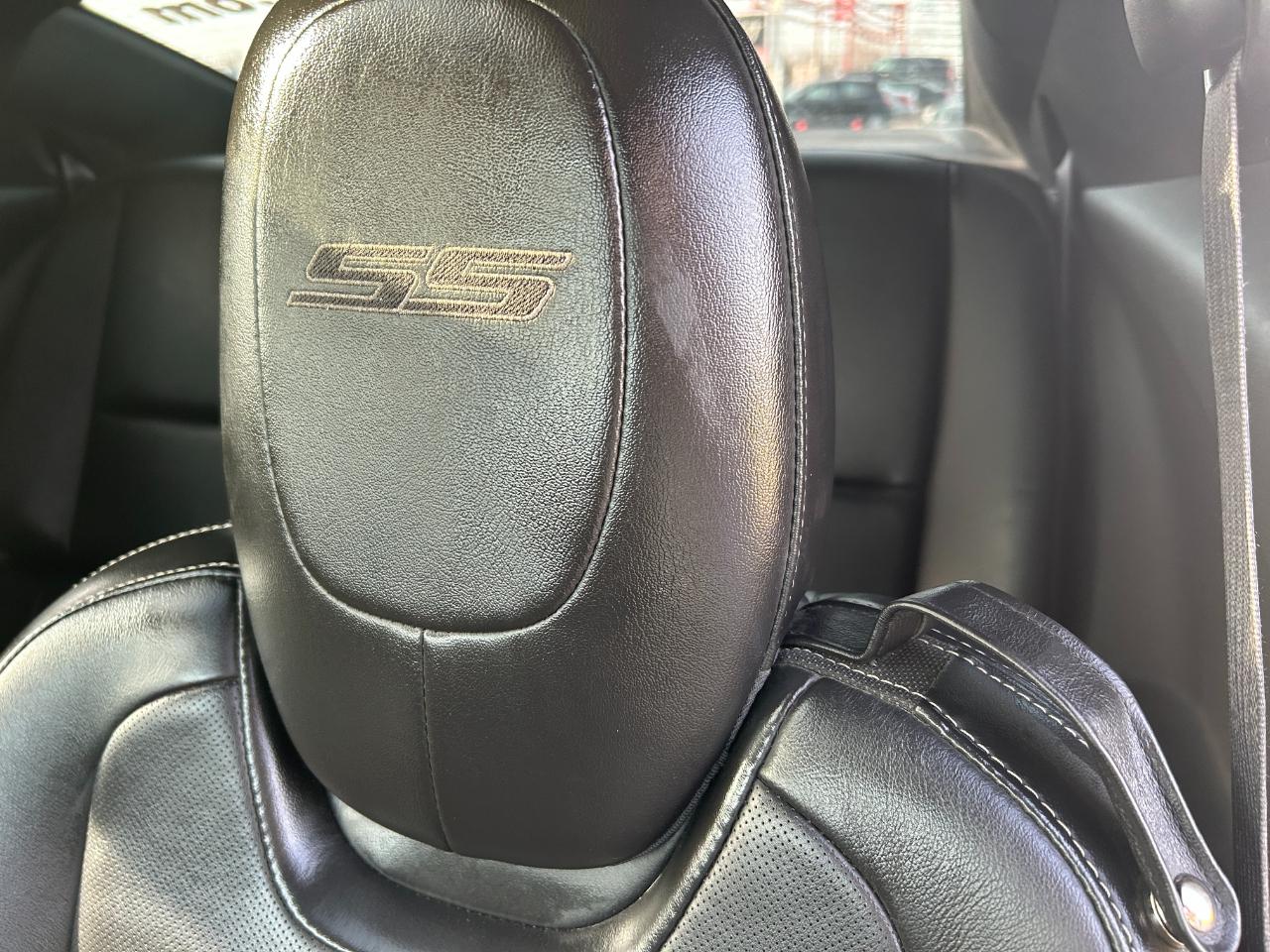 Chevrolet Camaro 2dr Cpe SS w/2SS 2015