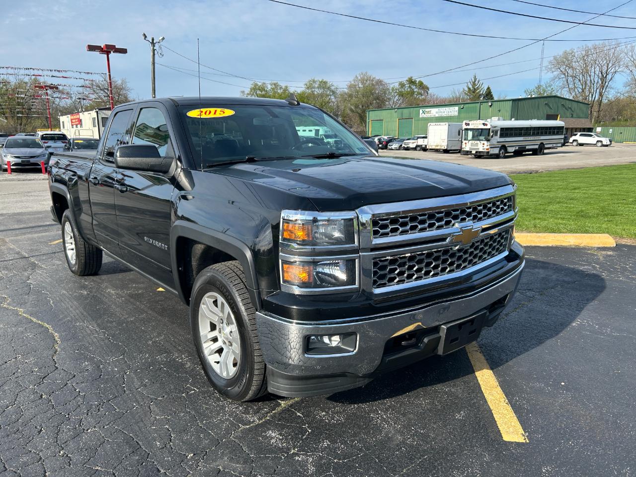 Chevrolet Silverado 1500 4WD Double Cab 143.5" LT w/1LT 2015