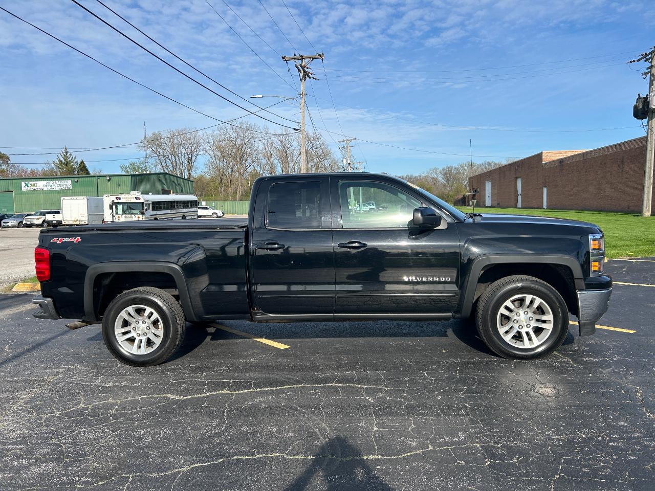 Chevrolet Silverado 1500 4WD Double Cab 143.5" LT w/1LT 2015