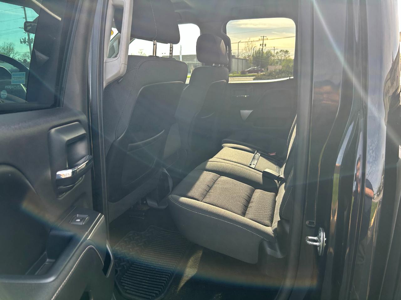 Chevrolet Silverado 1500 4WD Double Cab 143.5" LT w/1LT 2015