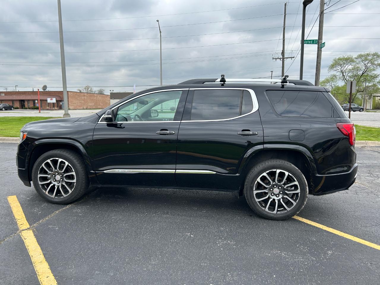 GMC Acadia FWD 4dr SLT w/SLT-1 2019