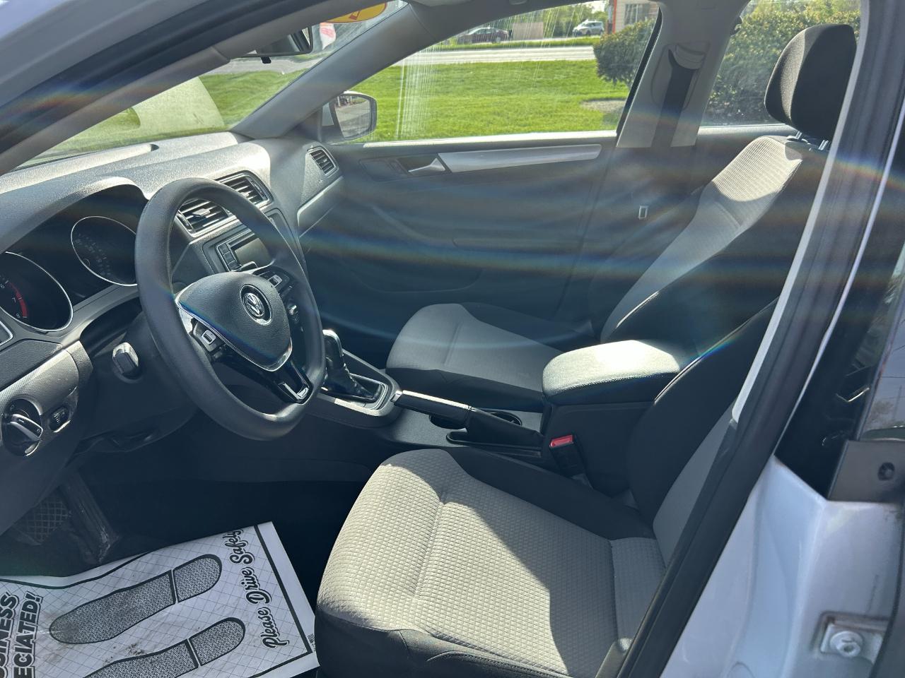 Volkswagen Jetta 1.4T S Auto 2017