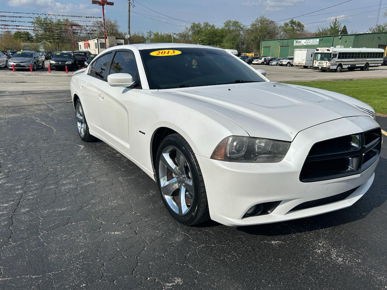 Dodge Charger 4dr Sdn RT Plus RWD 2013