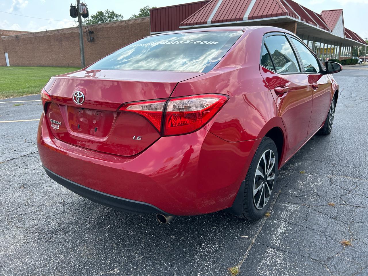 Toyota Corolla LE CVT (Natl) 2021