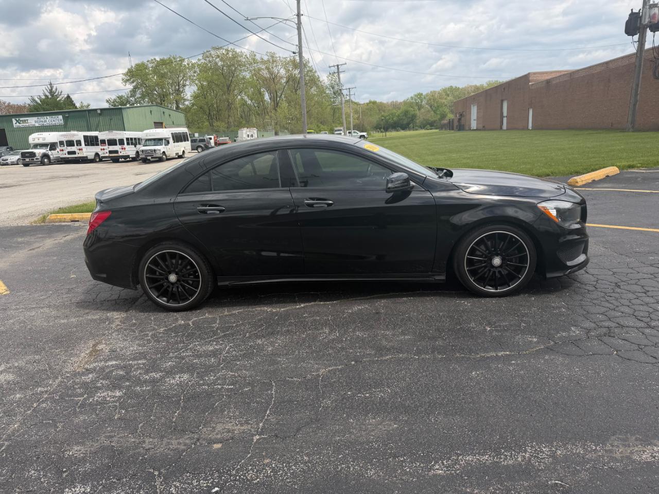 Mercedes-Benz CLA 4dr Sdn CLA 250 4MATIC 2016