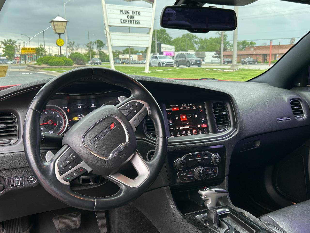Dodge Charger 4dr Sdn RT RWD 2015