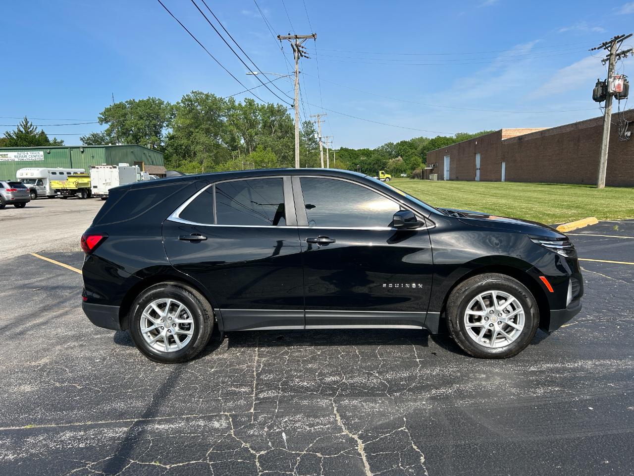 Chevrolet Equinox FWD 4dr LT w/2FL 2024