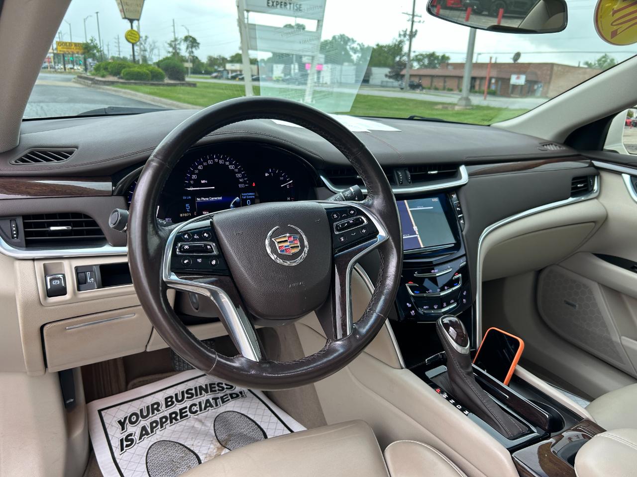 Cadillac XTS 4dr Sdn Luxury FWD 2014