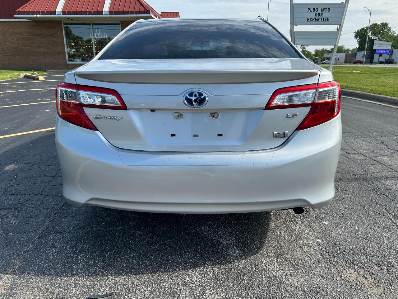 Toyota Camry Hybrid 2014.5 4dr Sdn SE Limited Edition (Natl) 2014