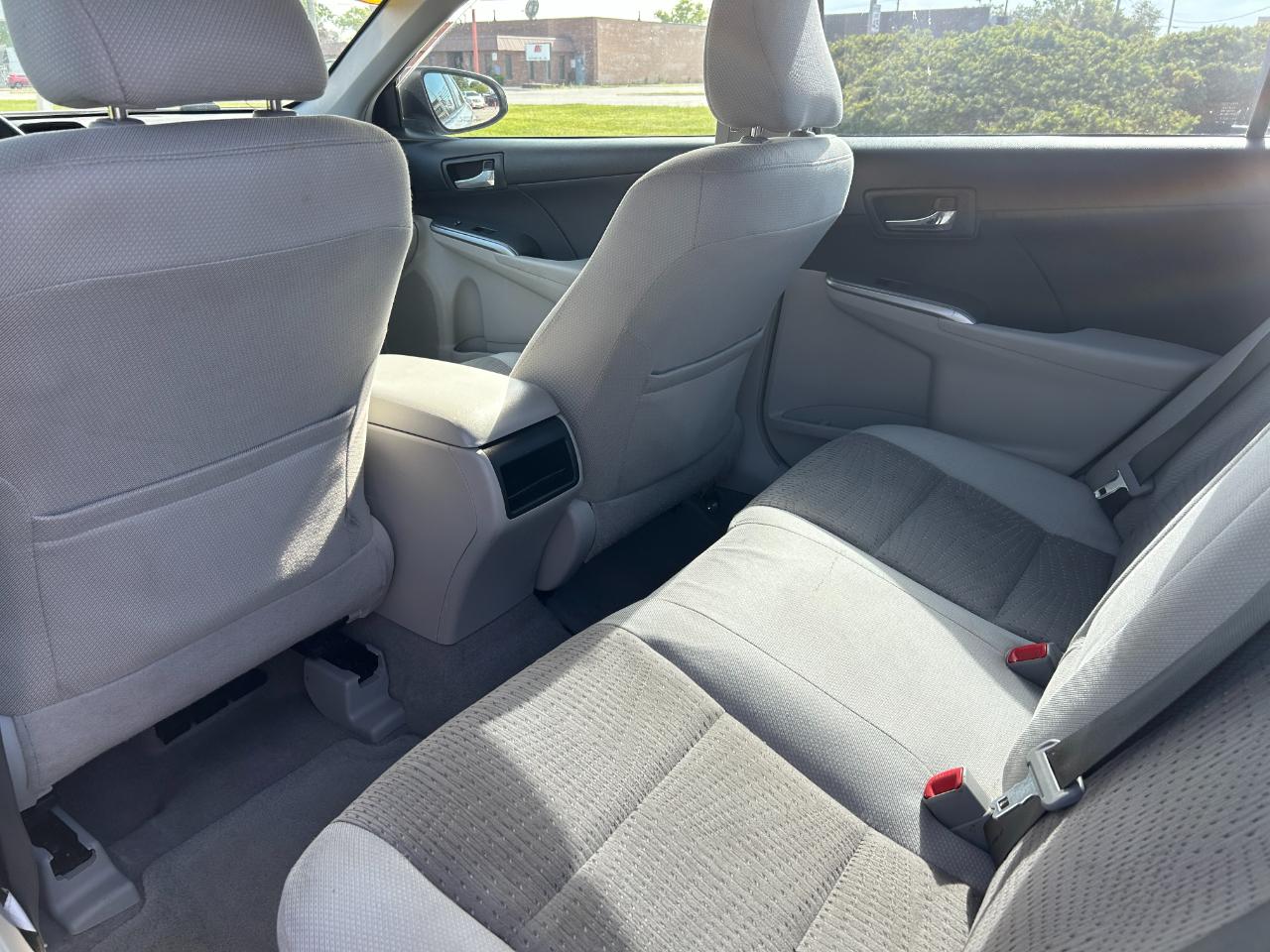 Toyota Camry Hybrid 2014.5 4dr Sdn SE Limited Edition (Natl) 2014