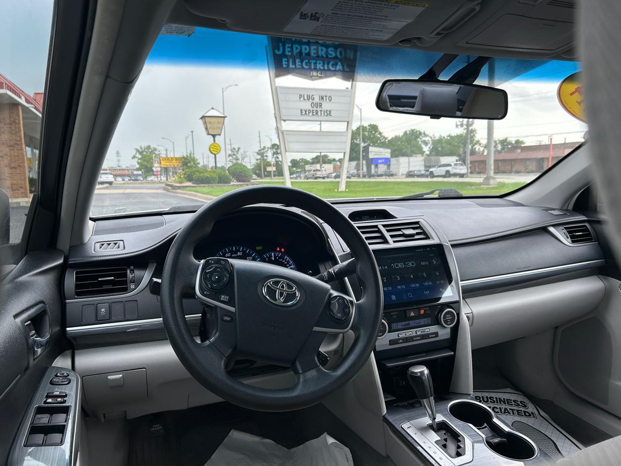 Toyota Camry Hybrid 2014.5 4dr Sdn SE Limited Edition (Natl) 2014