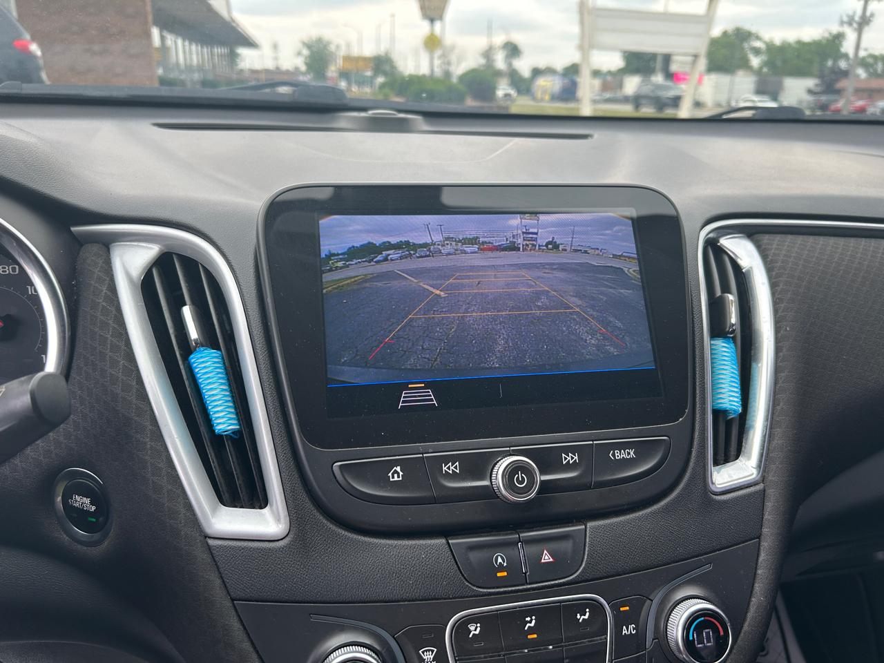 Chevrolet Malibu 4dr Sdn LT 2020