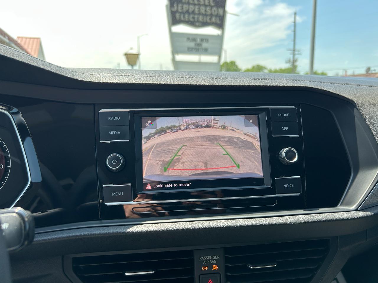 Volkswagen Jetta R-Line Auto 2021