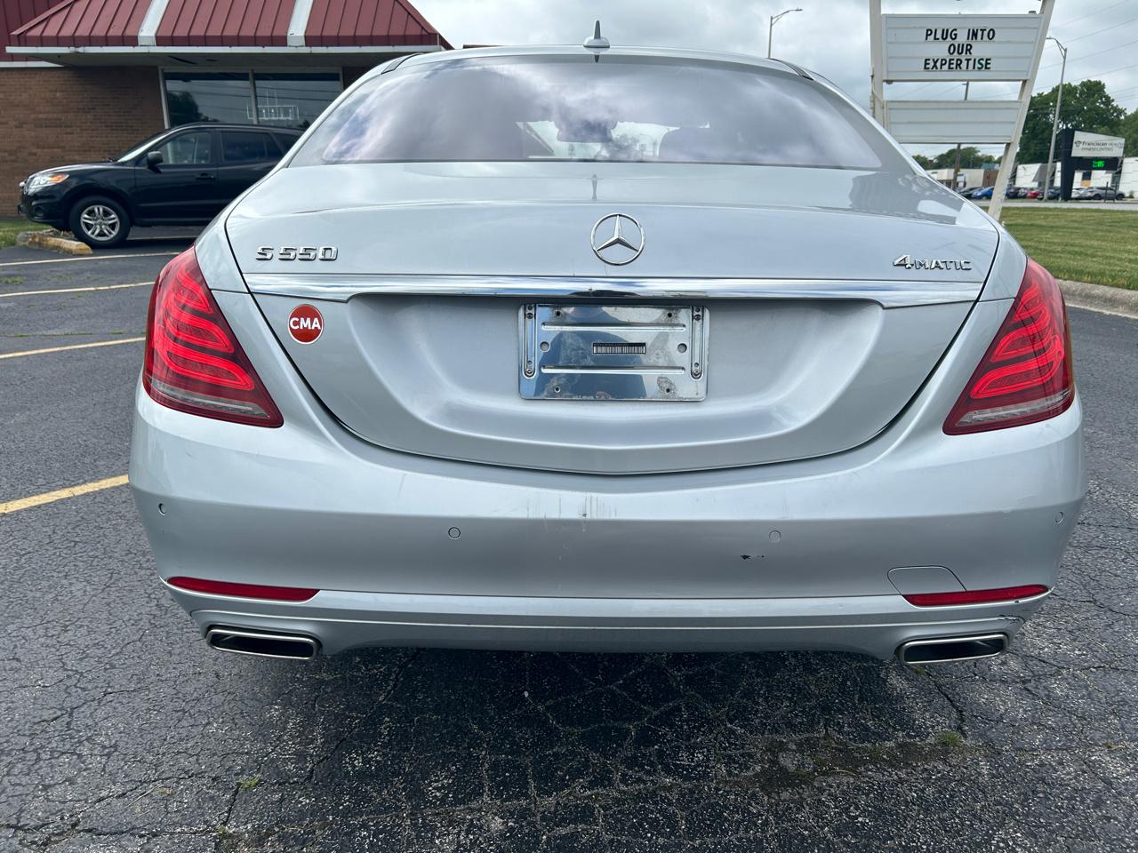 Mercedes-Benz S-Class 4dr Sdn S 550 4MATIC 2015
