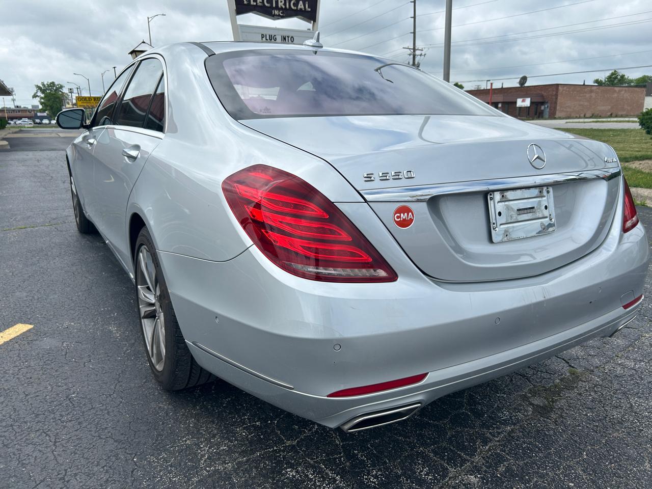 Mercedes-Benz S-Class 4dr Sdn S 550 4MATIC 2015