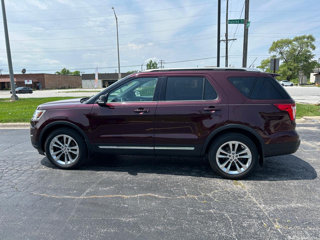 Ford Explorer XLT 4WD 2018