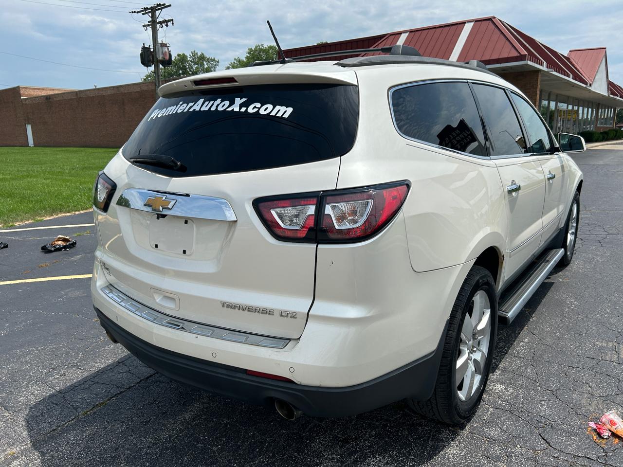 Chevrolet Traverse FWD 4dr LTZ 2013
