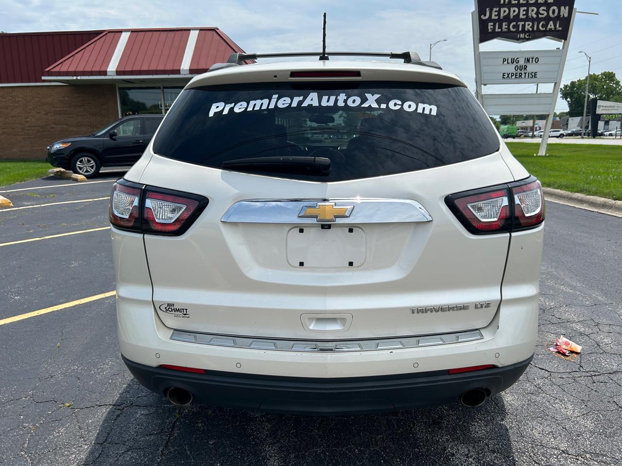 Chevrolet Traverse FWD 4dr LTZ 2013