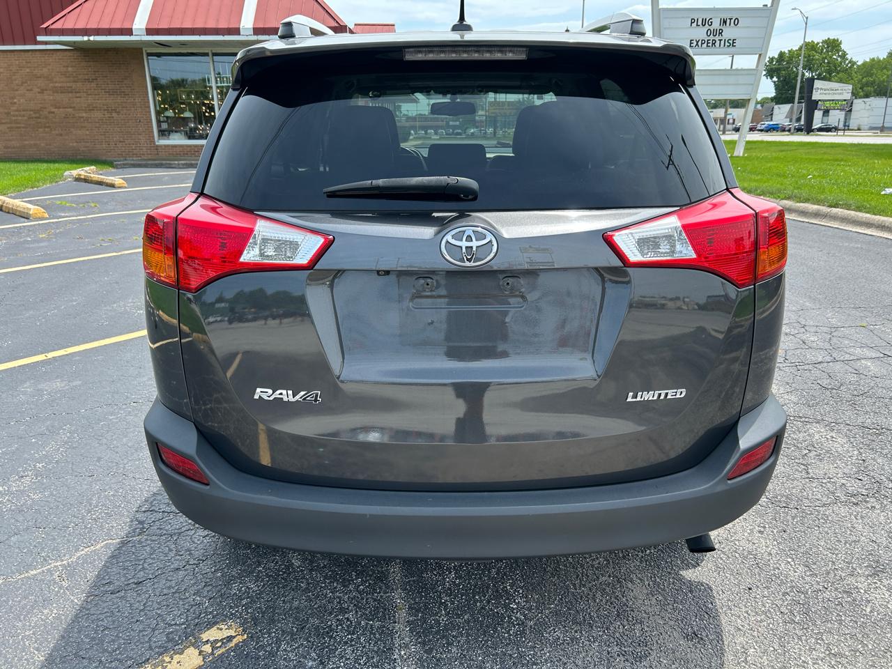 Toyota RAV4 FWD 4dr Limited (Natl) 2013
