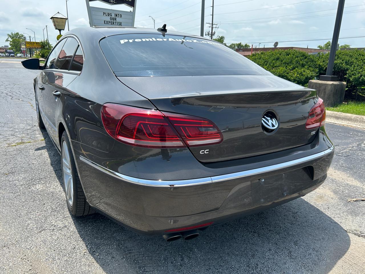 Volkswagen CC 2.0T Sport DSG PZEV 2017