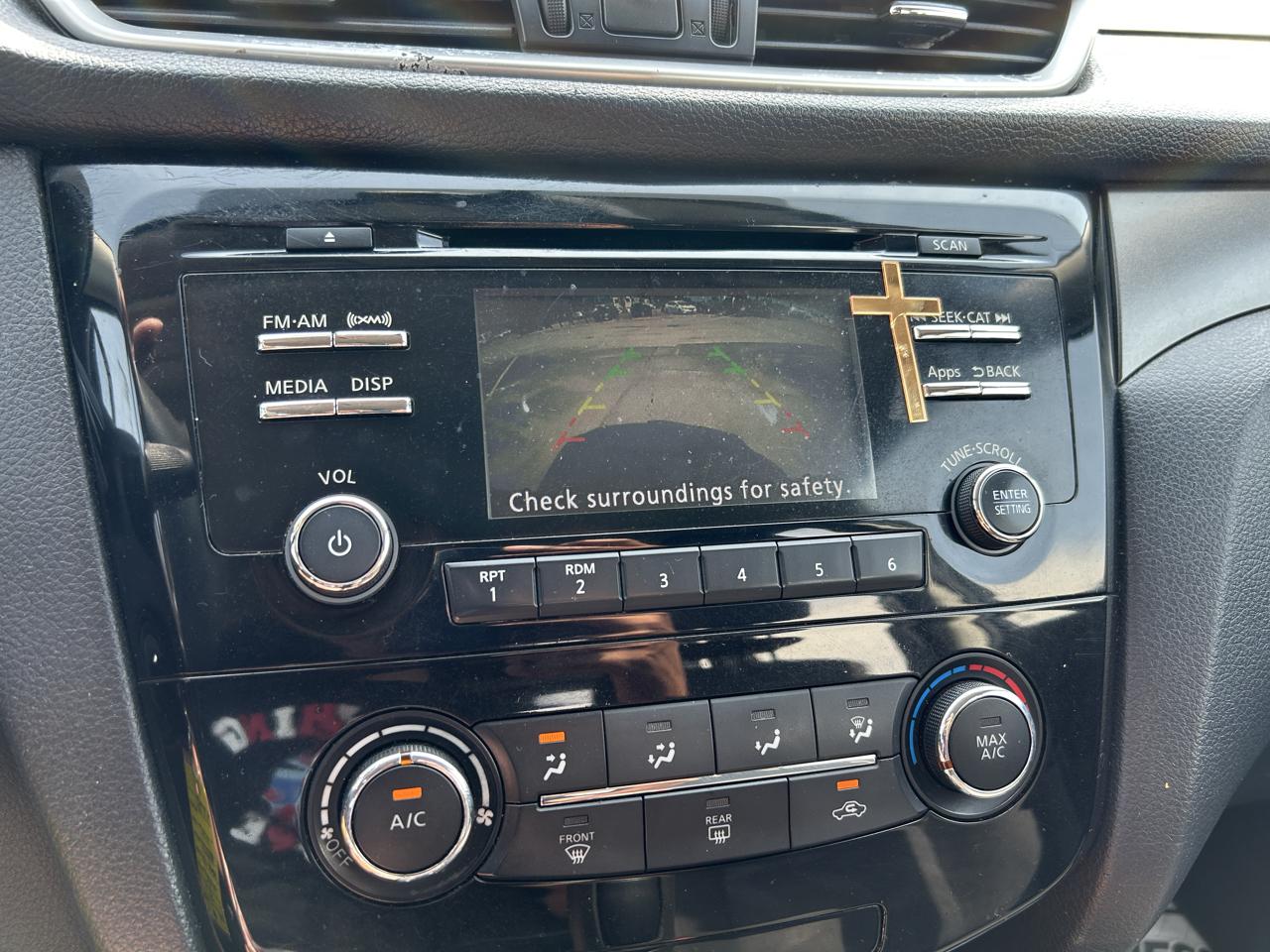 Nissan Rogue AWD 4dr SV 2016