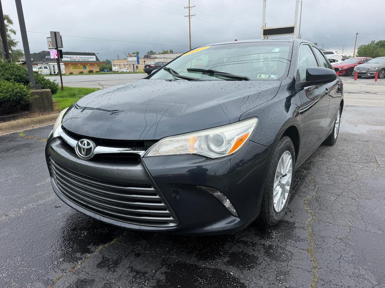 2017 Toyota Camry XLE Auto (Natl)