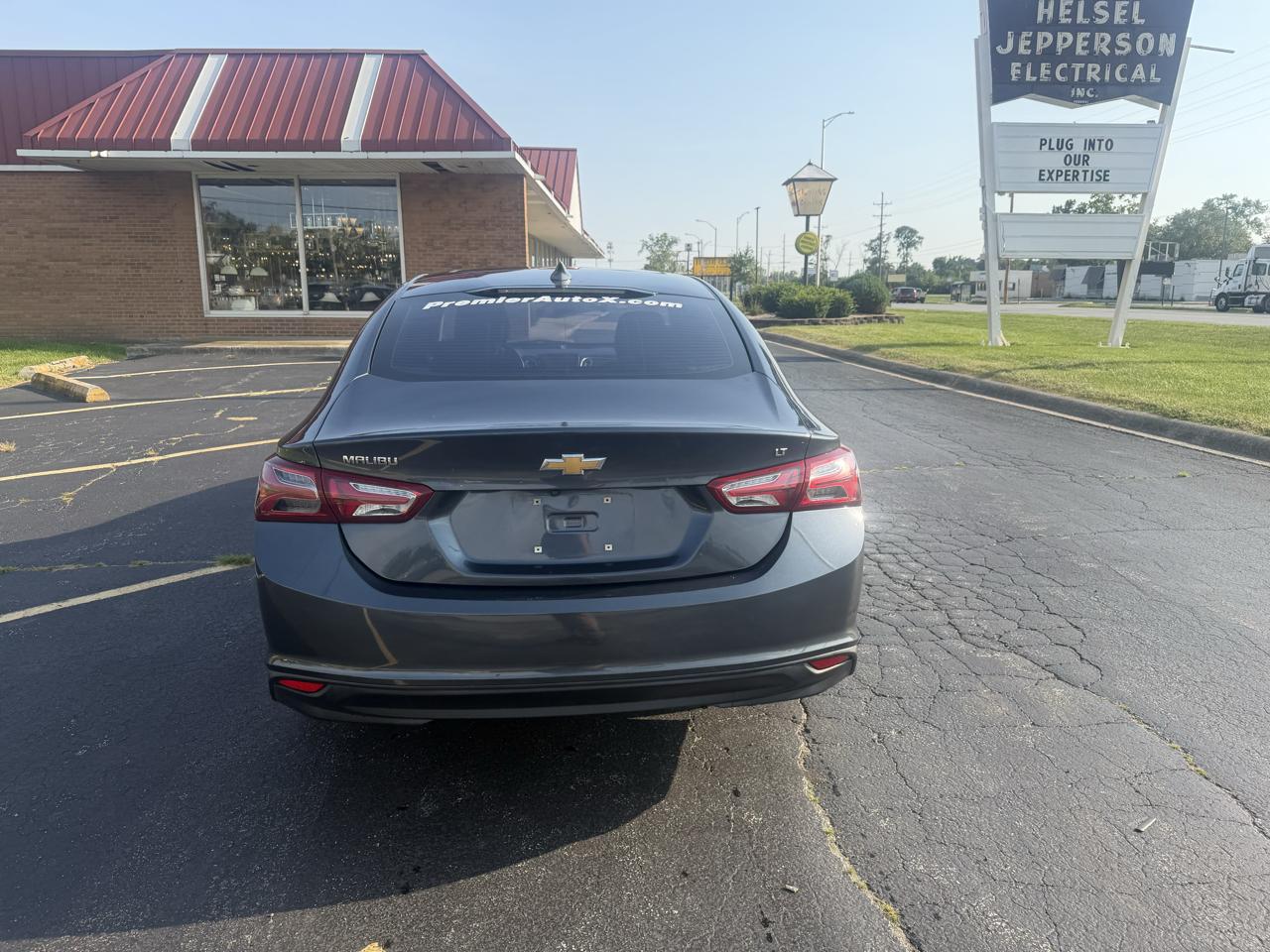 Chevrolet Malibu 4dr Sdn LT w/1LT 2019