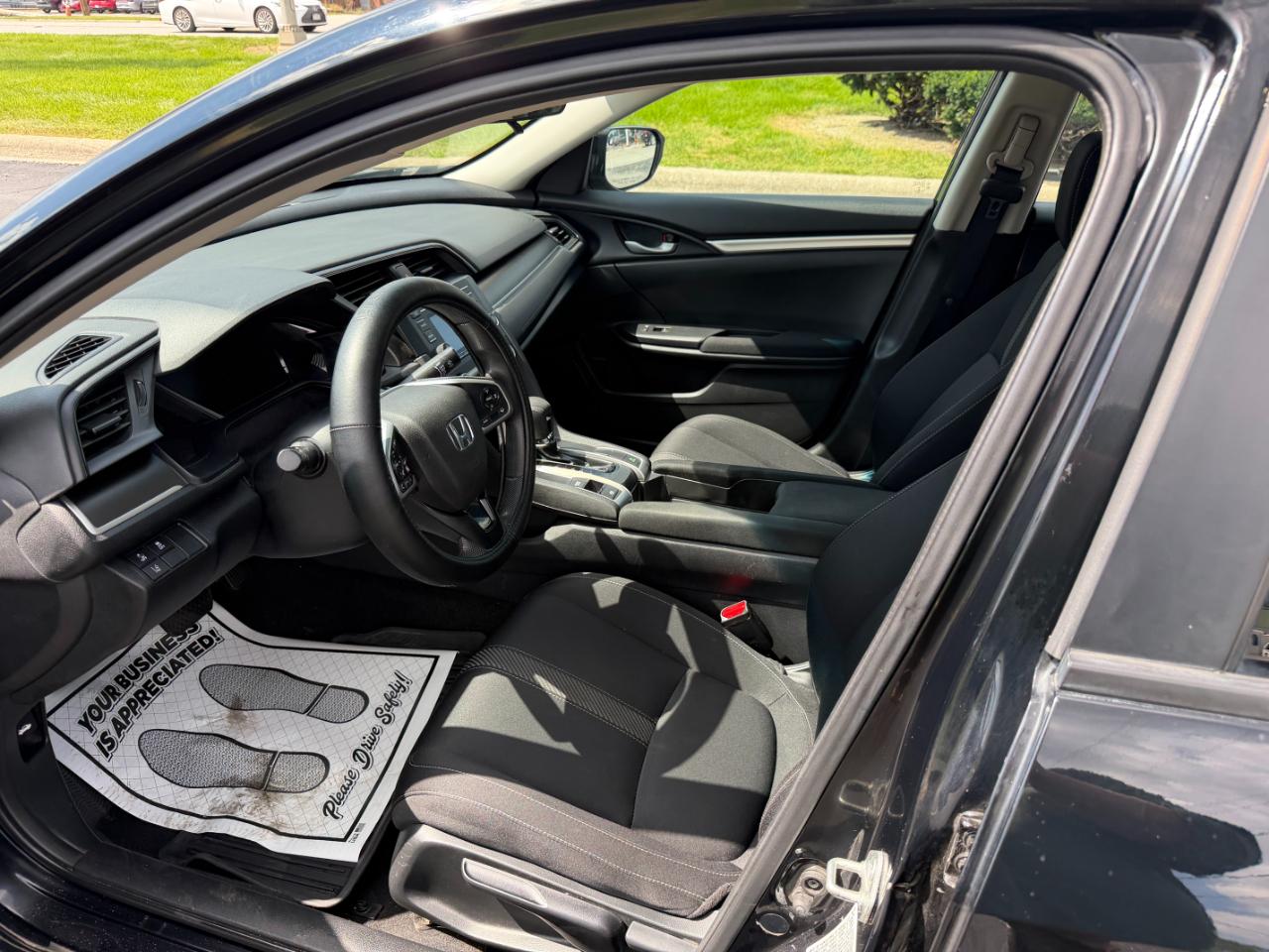 Honda Civic Sedan LX CVT 2020