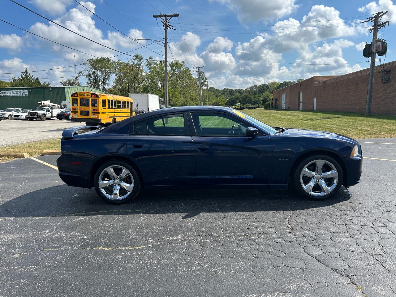 Dodge Charger 4dr Sdn RT RWD 2014