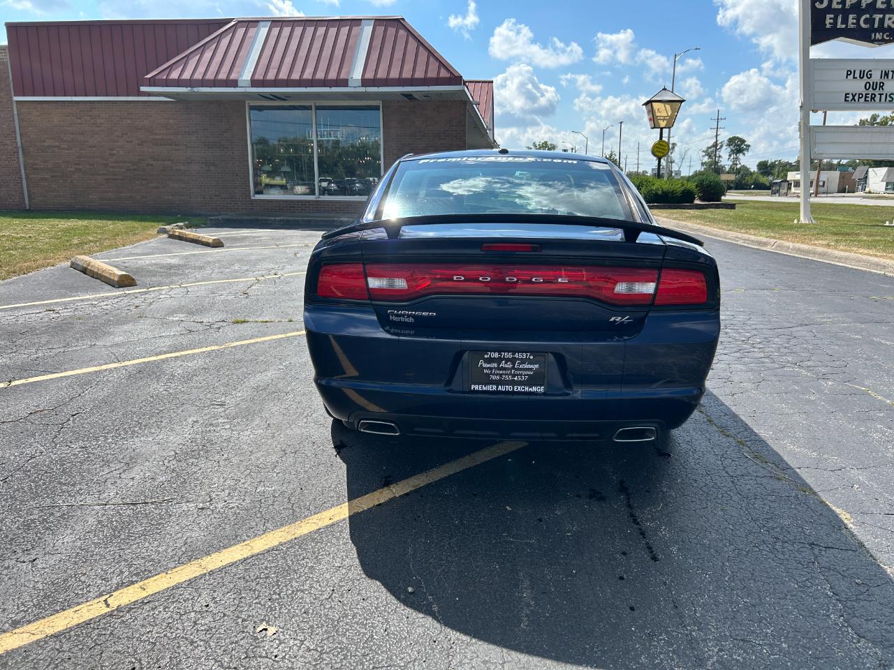 Dodge Charger 4dr Sdn RT RWD 2014