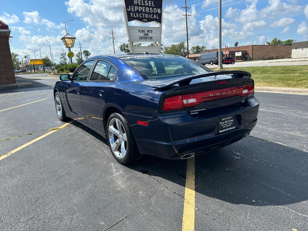 Dodge Charger 4dr Sdn RT RWD 2014