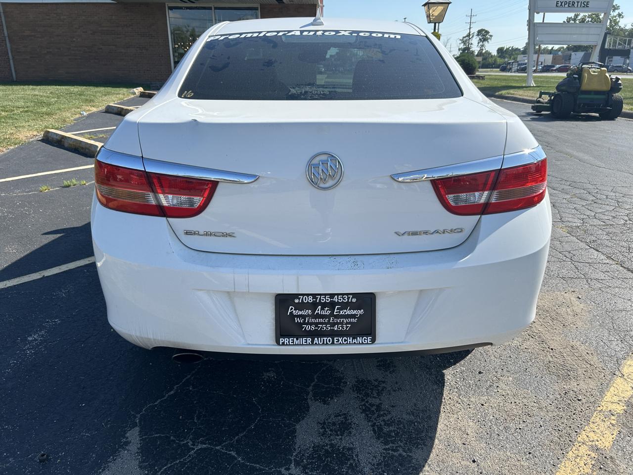 Buick Verano 4dr Sdn 2014