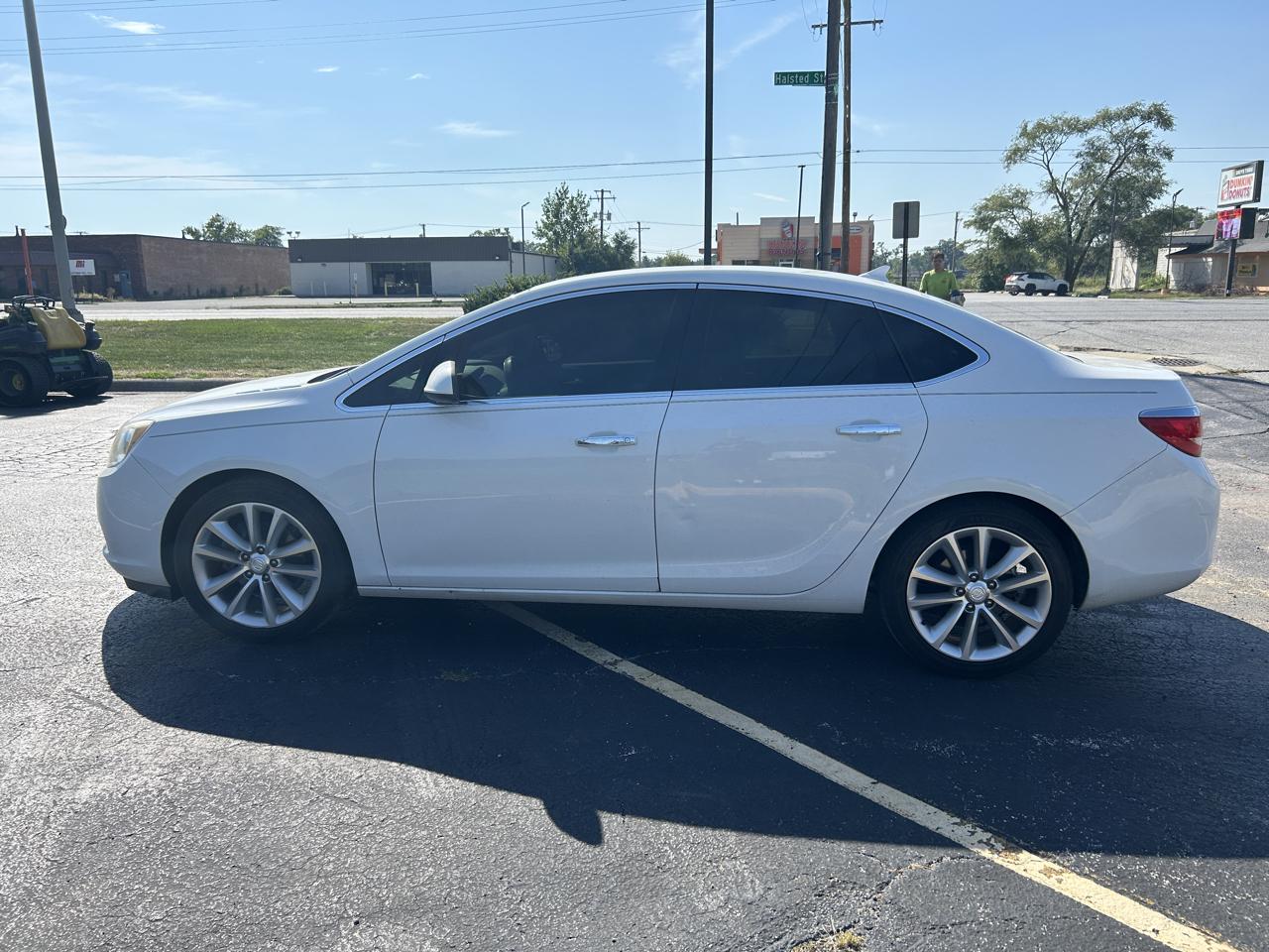 Buick Verano 4dr Sdn 2014