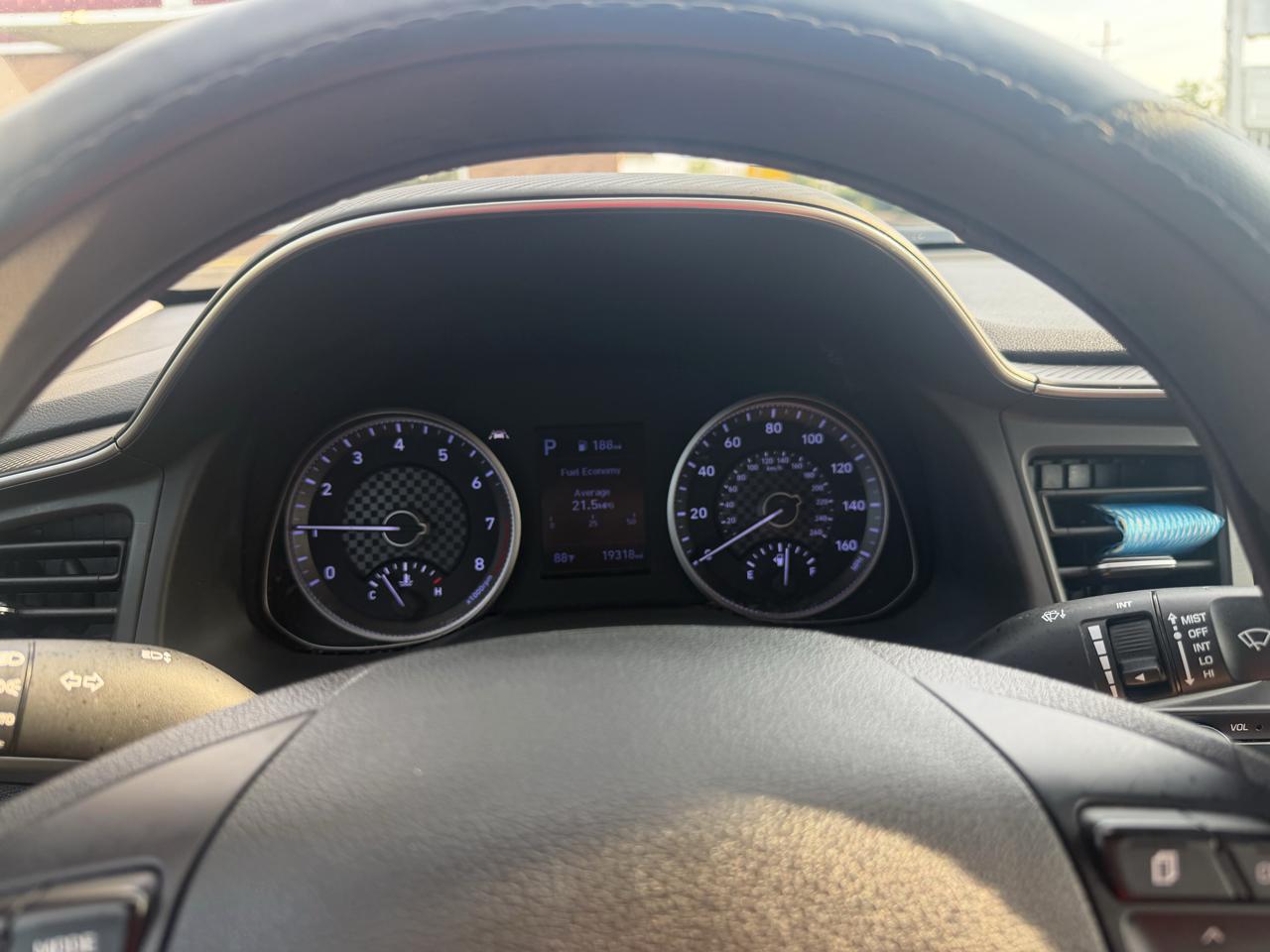 Hyundai Elantra SEL IVT 2020