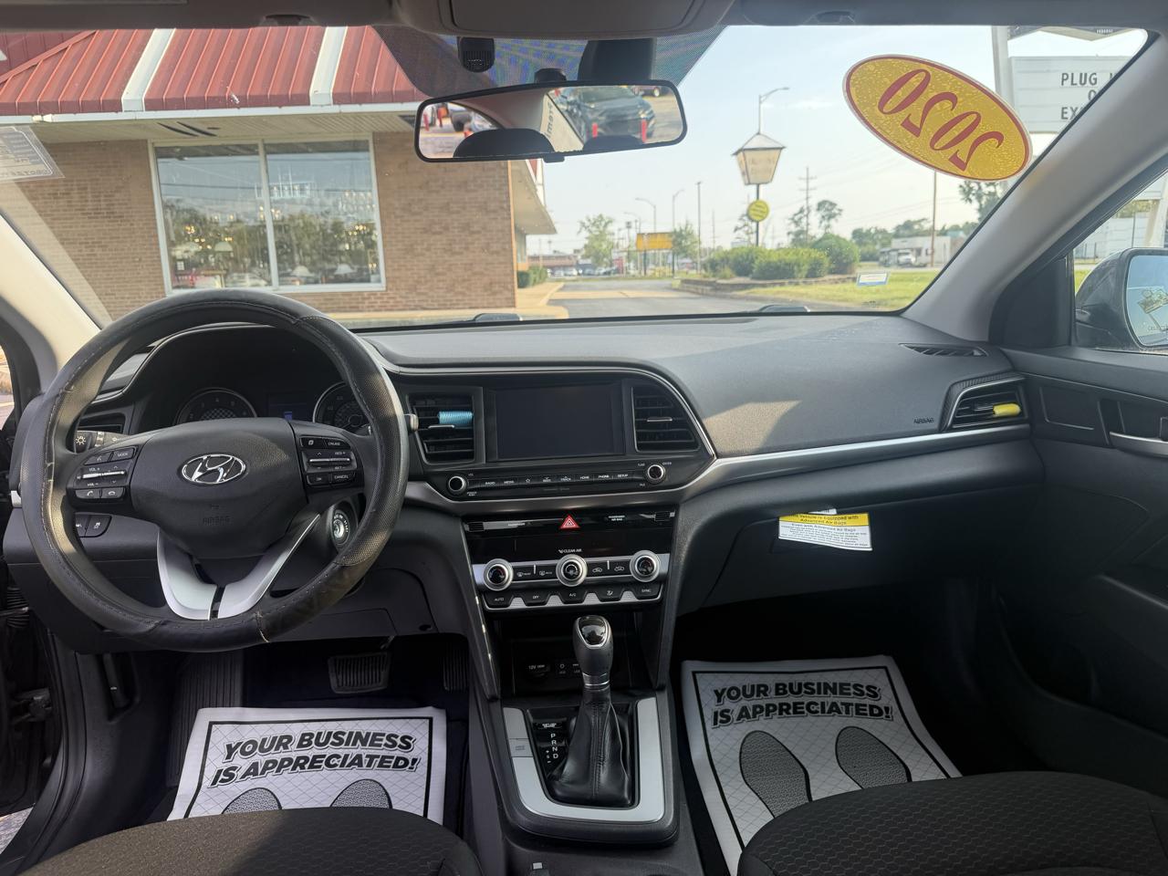 Hyundai Elantra SEL IVT 2020