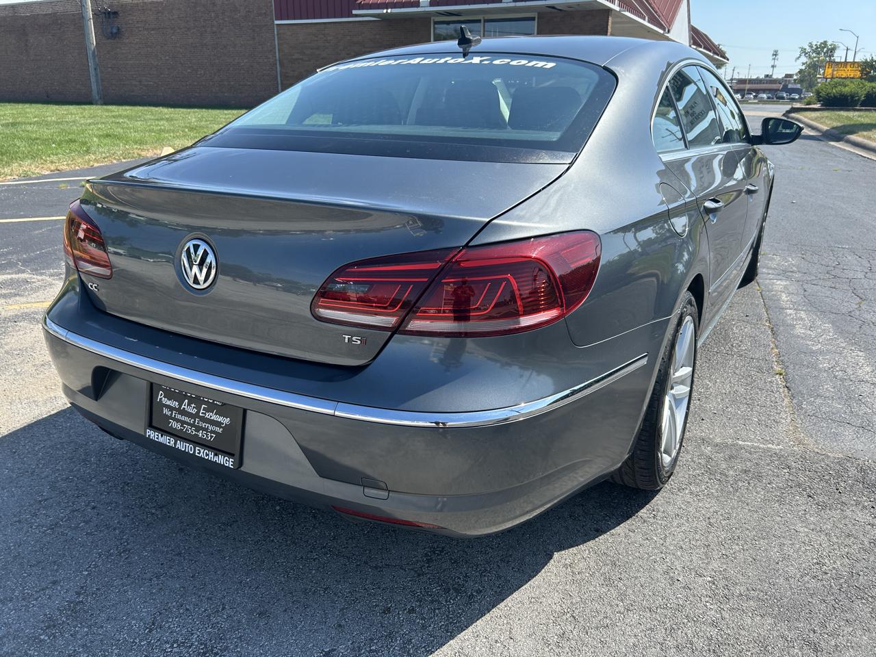 Volkswagen CC 2.0T Sport DSG PZEV 2017