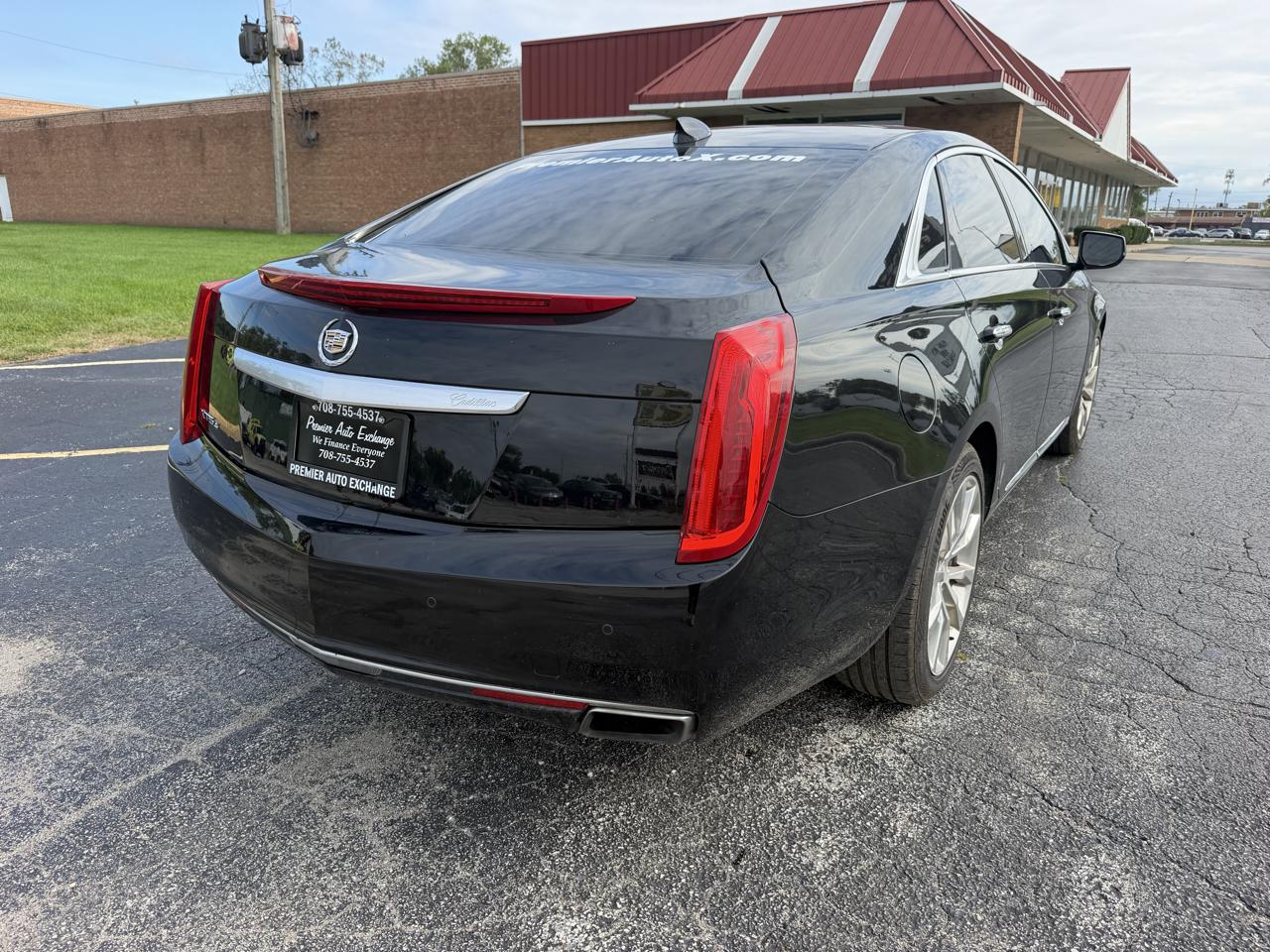 Cadillac XTS 4dr Sdn Premium AWD 2015