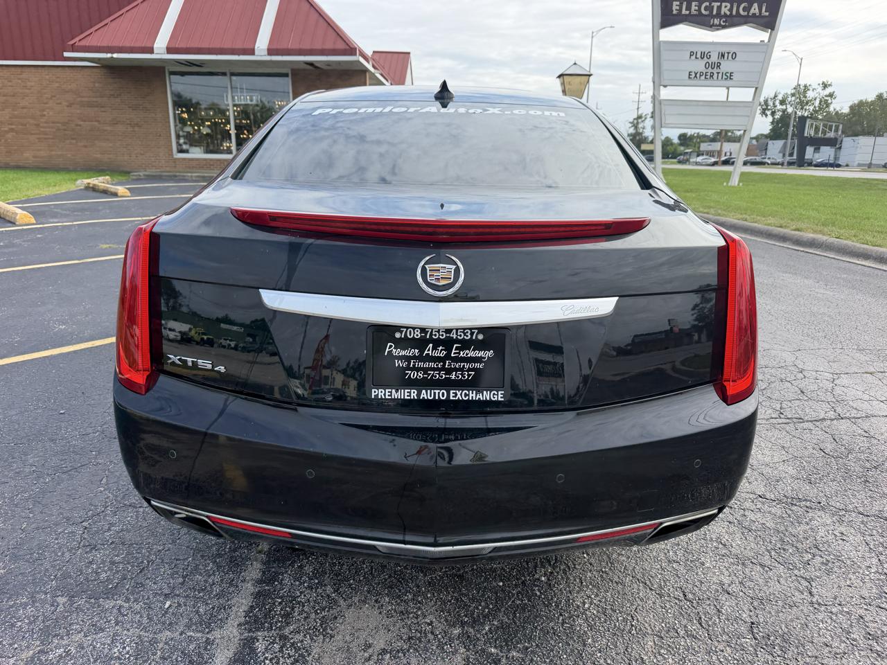 Cadillac XTS 4dr Sdn Premium AWD 2015