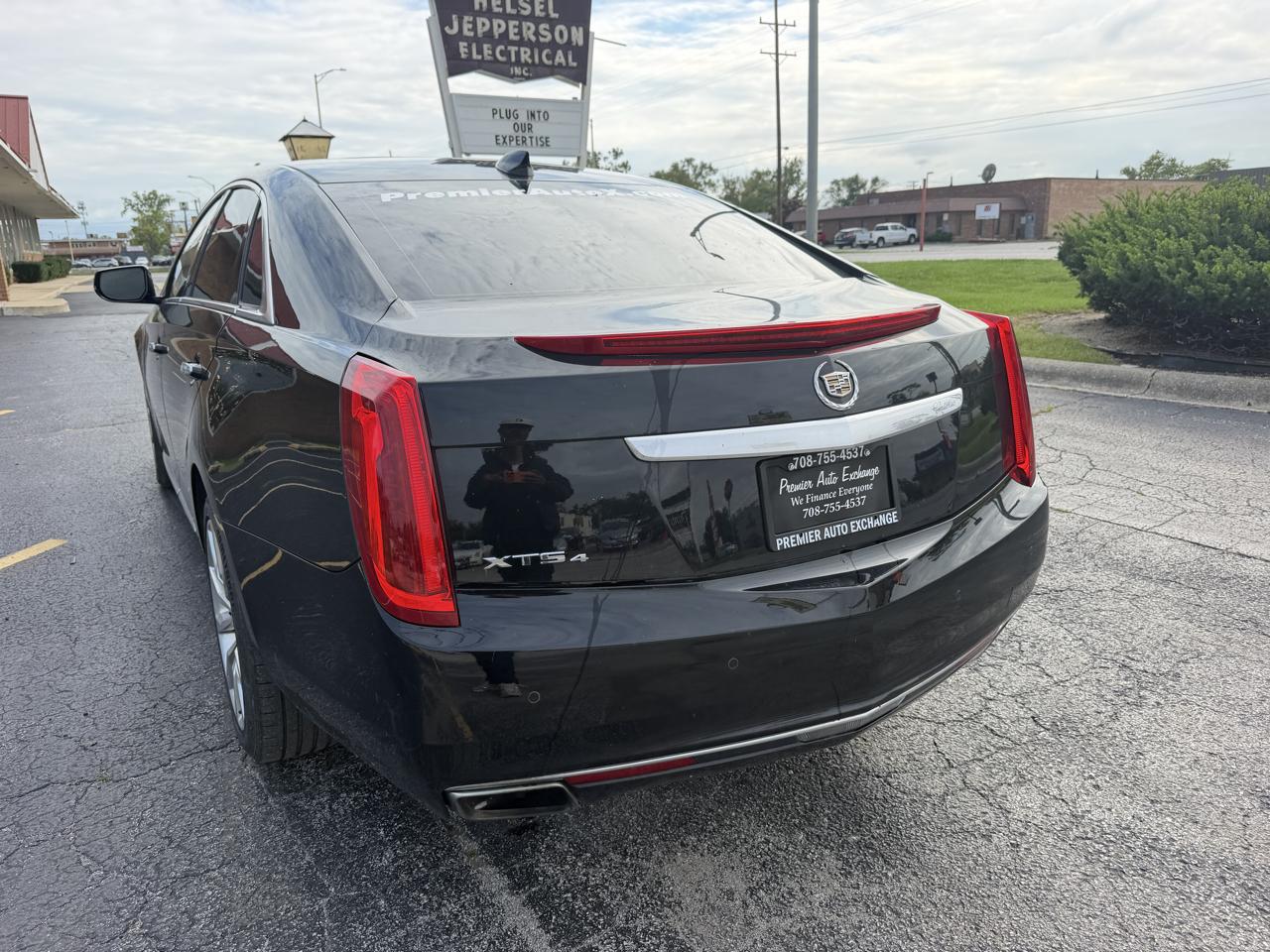Cadillac XTS 4dr Sdn Premium AWD 2015