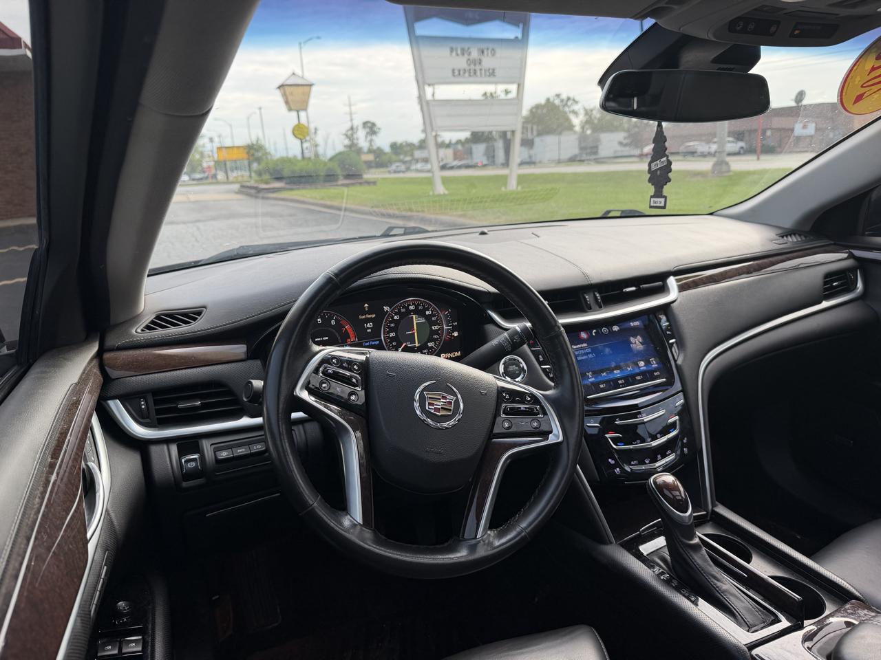Cadillac XTS 4dr Sdn Premium AWD 2015