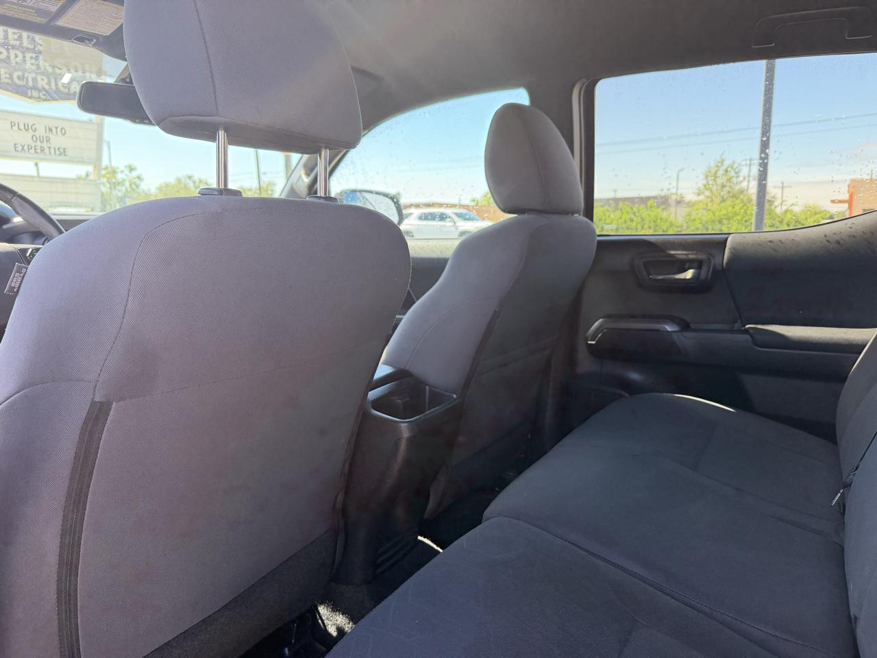 Toyota Tacoma 4WD TRD Sport Double Cab 6' Bed V6 AT (Natl) 2019