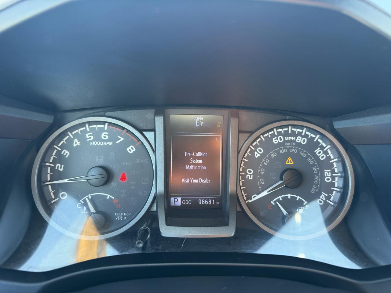Toyota Tacoma 4WD TRD Sport Double Cab 6' Bed V6 AT (Natl) 2019