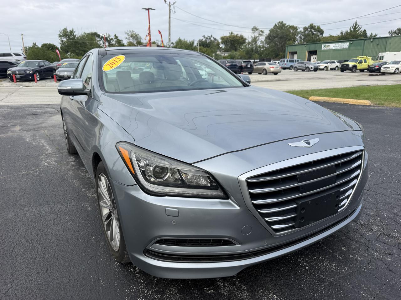 Hyundai Genesis 4dr Sdn V6 3.8L AWD 2015
