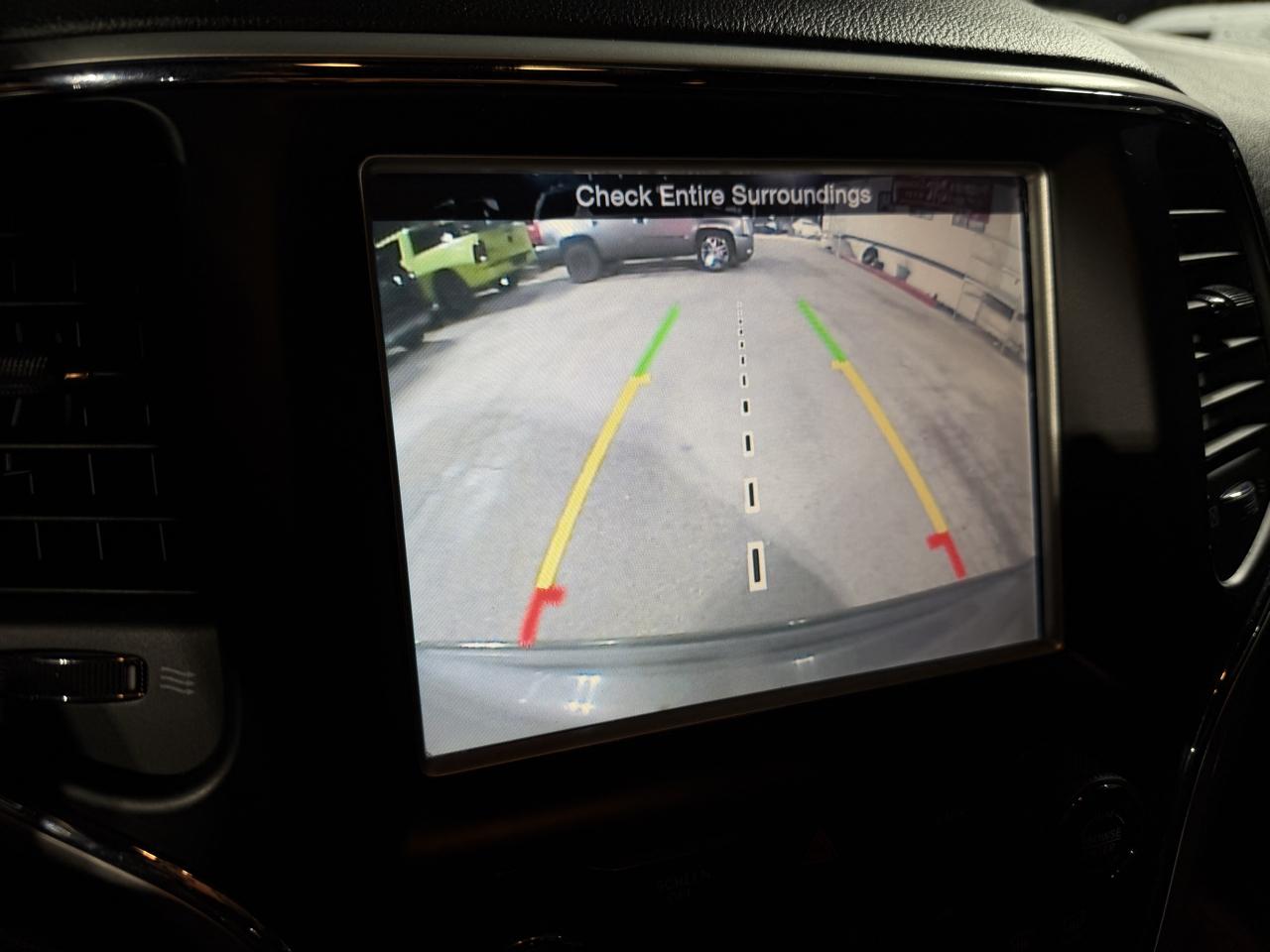Jeep Grand Cherokee 4WD 4dr SRT8 2014