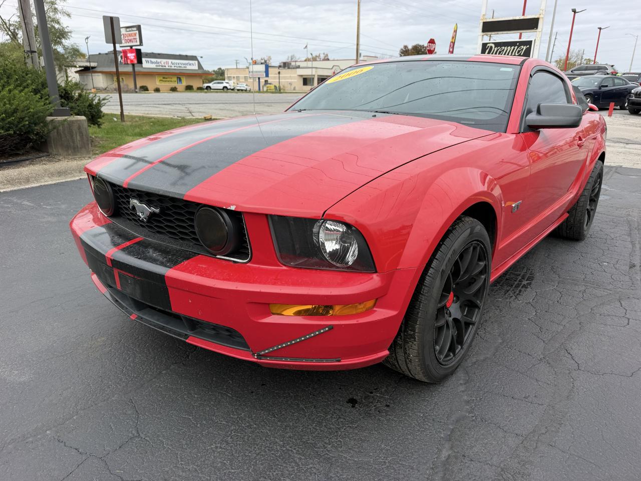 2006 Ford Mustang 2dr Cpe GT Deluxe